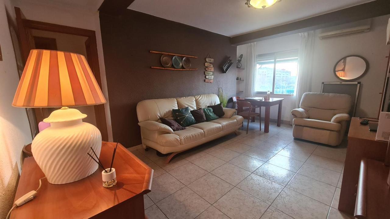 Rooms On Malvarrosa Beach Valence Extérieur photo